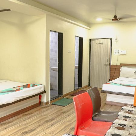 Hotel Mukesh Residency Пуна Экстерьер фото