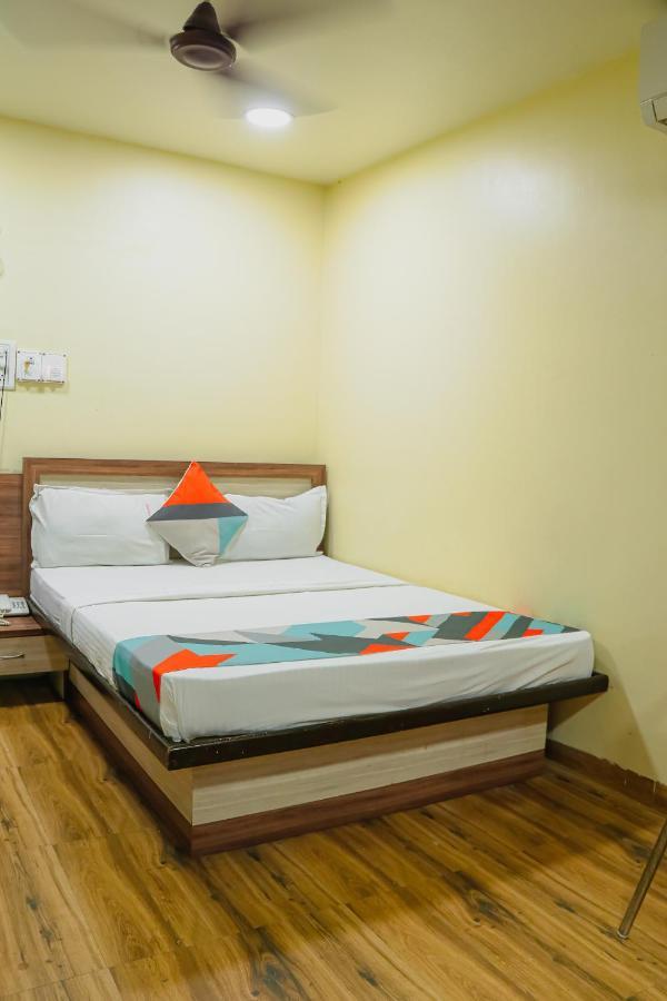 Hotel Mukesh Residency Пуна Экстерьер фото