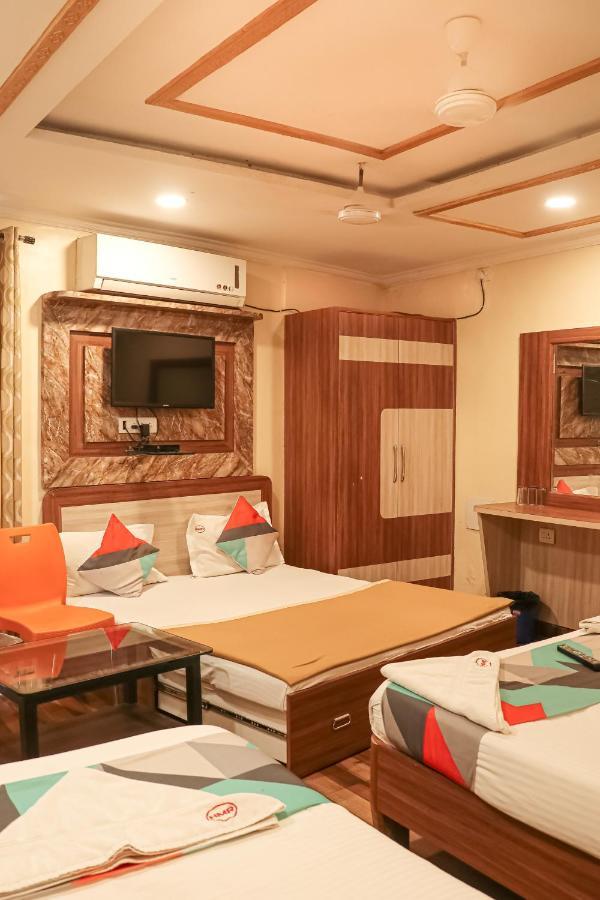 Hotel Mukesh Residency Пуна Экстерьер фото